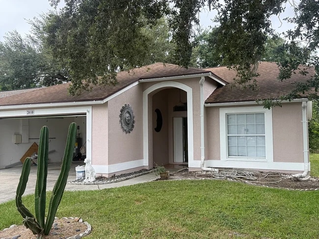 Building Photo - 2010 Chelam Way