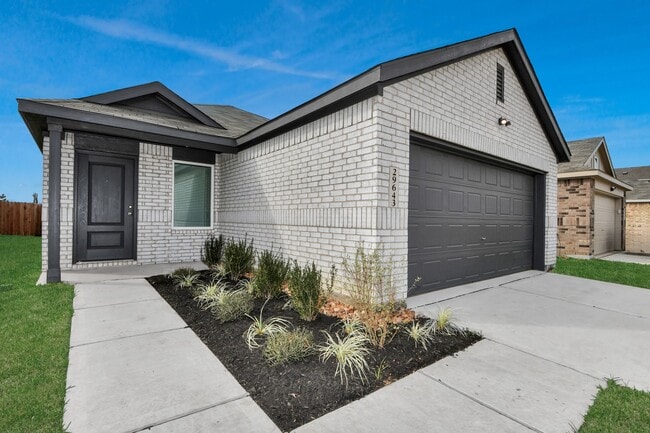 Photo - 29643 Knollwood Bay Rd