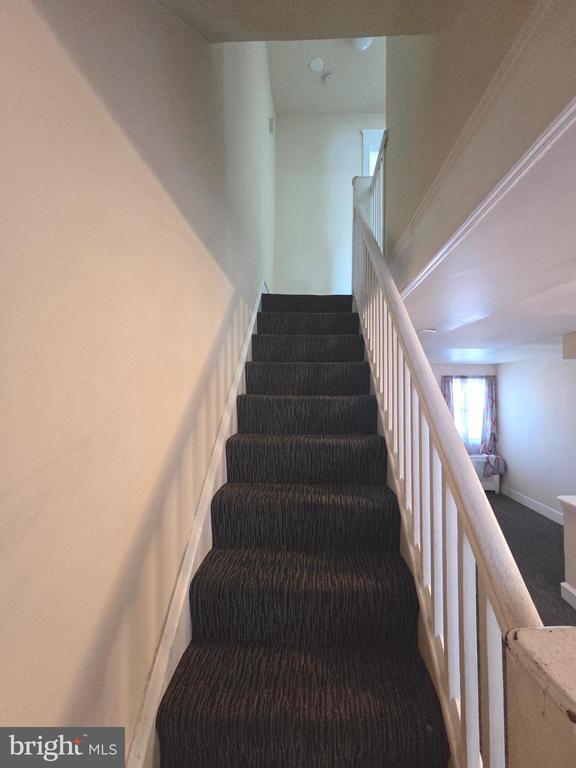 Photo - 441 Croyden Rd