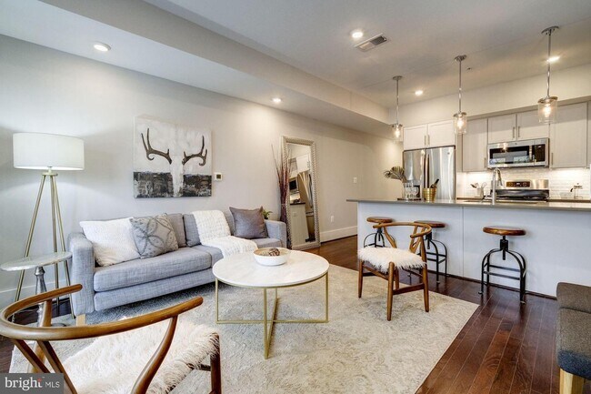 Photo - 1021 17th St NE Condo Unit 4