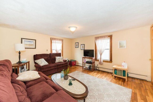 Photo - 585a Somerville Ave Unit A1