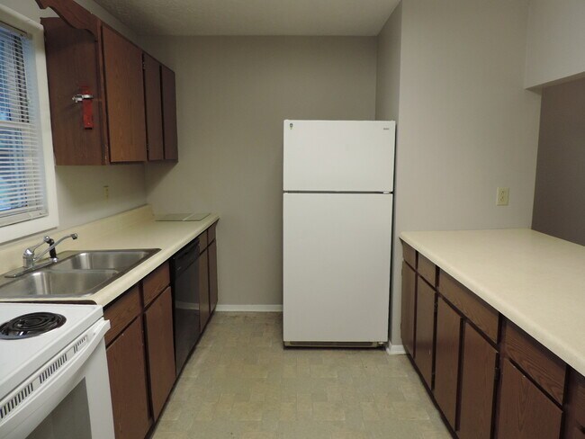 Photo - 4bd Lower Unit In Duplex Right Off New Market And Close To ASU