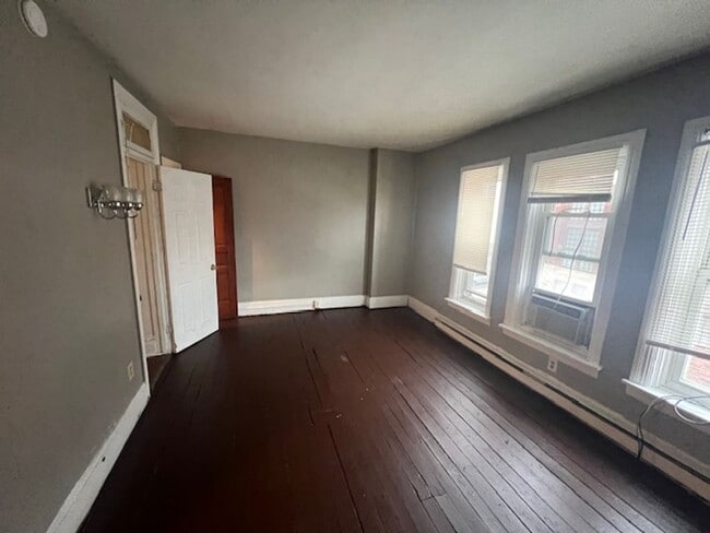 Photo - 1158 Mulberry St Unit 3