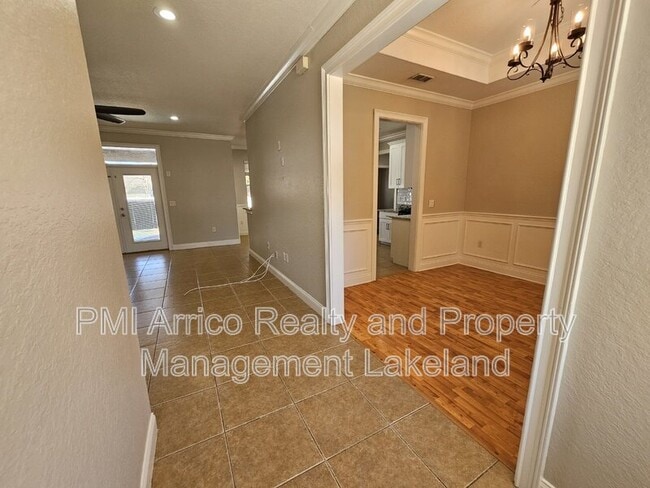 Photo - 1930 Saddlewood Ct