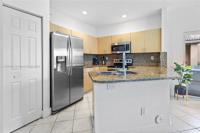 Photo - 5713 NW 114th Ct Condominio Unidad 107