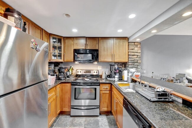 Photo - 3004 NE 5th Terrace Unit 208-c