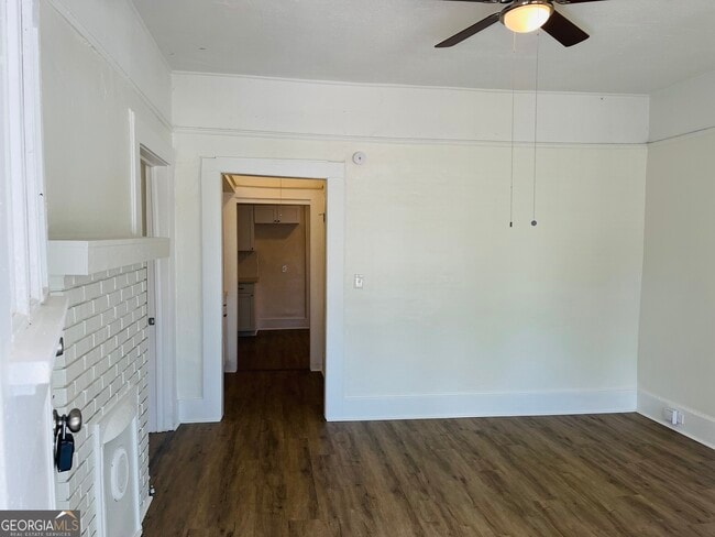 Photo - 410 Alford St