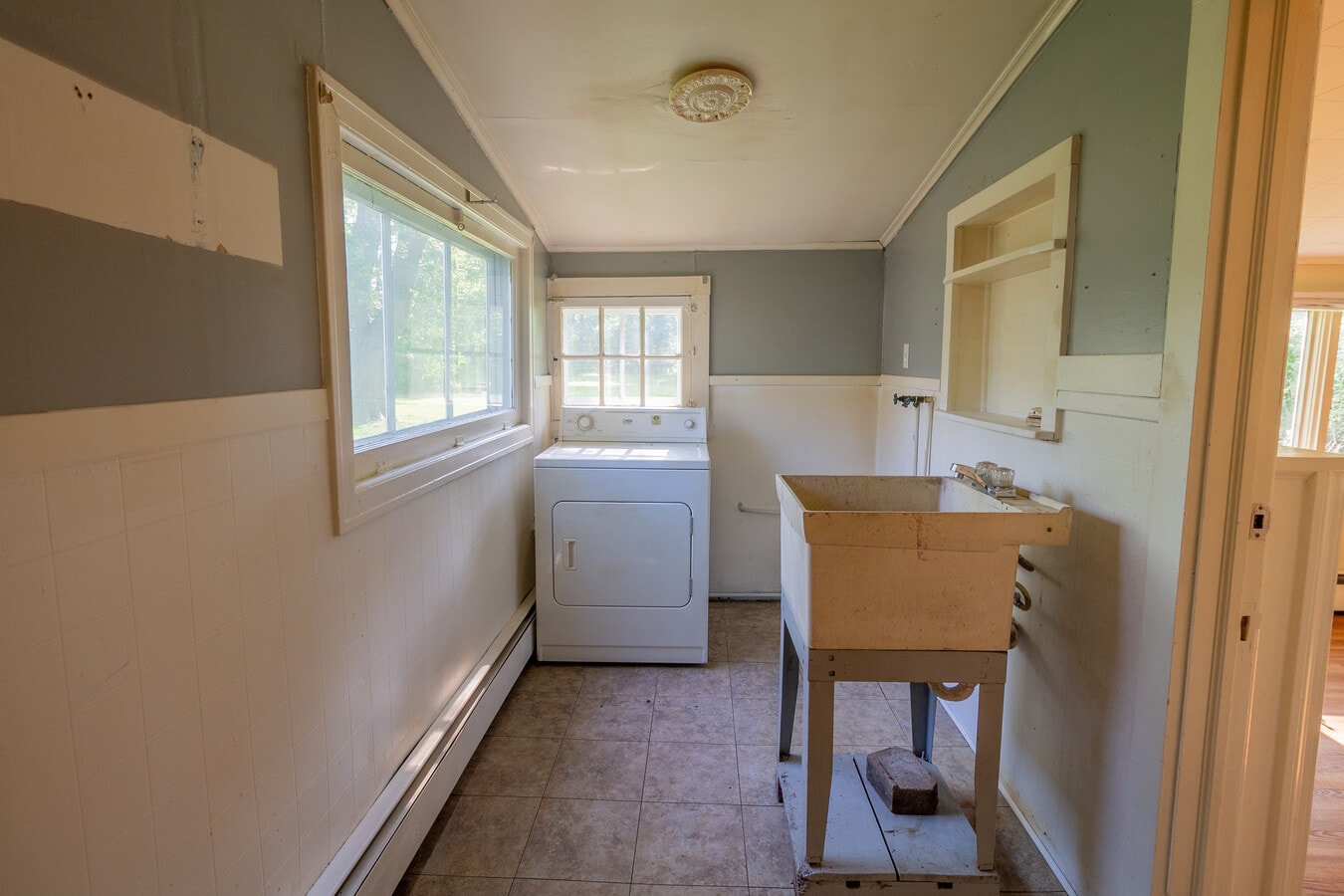 Photo - 2-702 Nash Rd