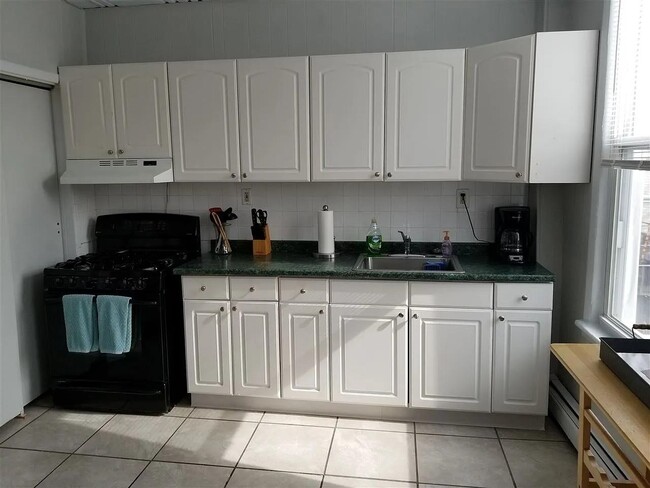 Photo - 317 21st St Unit 2