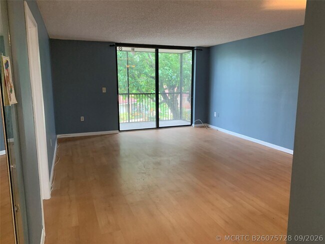 Photo - 5530 NW 44th St Unit 311C