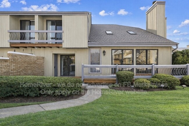 Building Photo - 18 Woodhill St