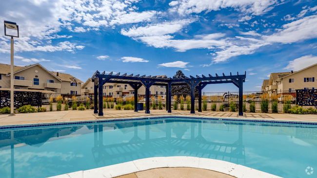 Outdoor Pool - Aurora Meadows Apartments