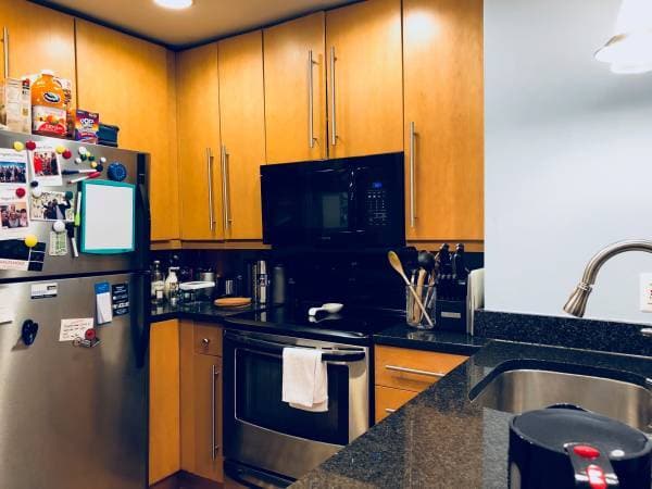 Kitchen - 2608 Sherman Ave NW Unit 1
