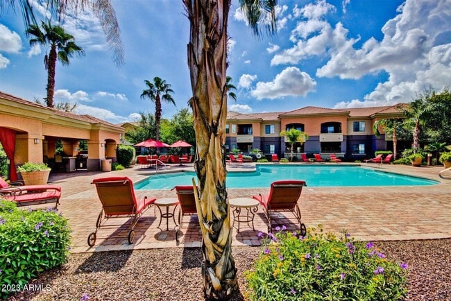 Photo - 1941 S Pierpont Unit 2086