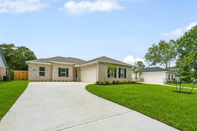 Building Photo - 13311 Campos Dr Rental