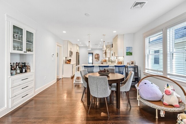 Photo - 58 Metropolitan Ave Unit 2