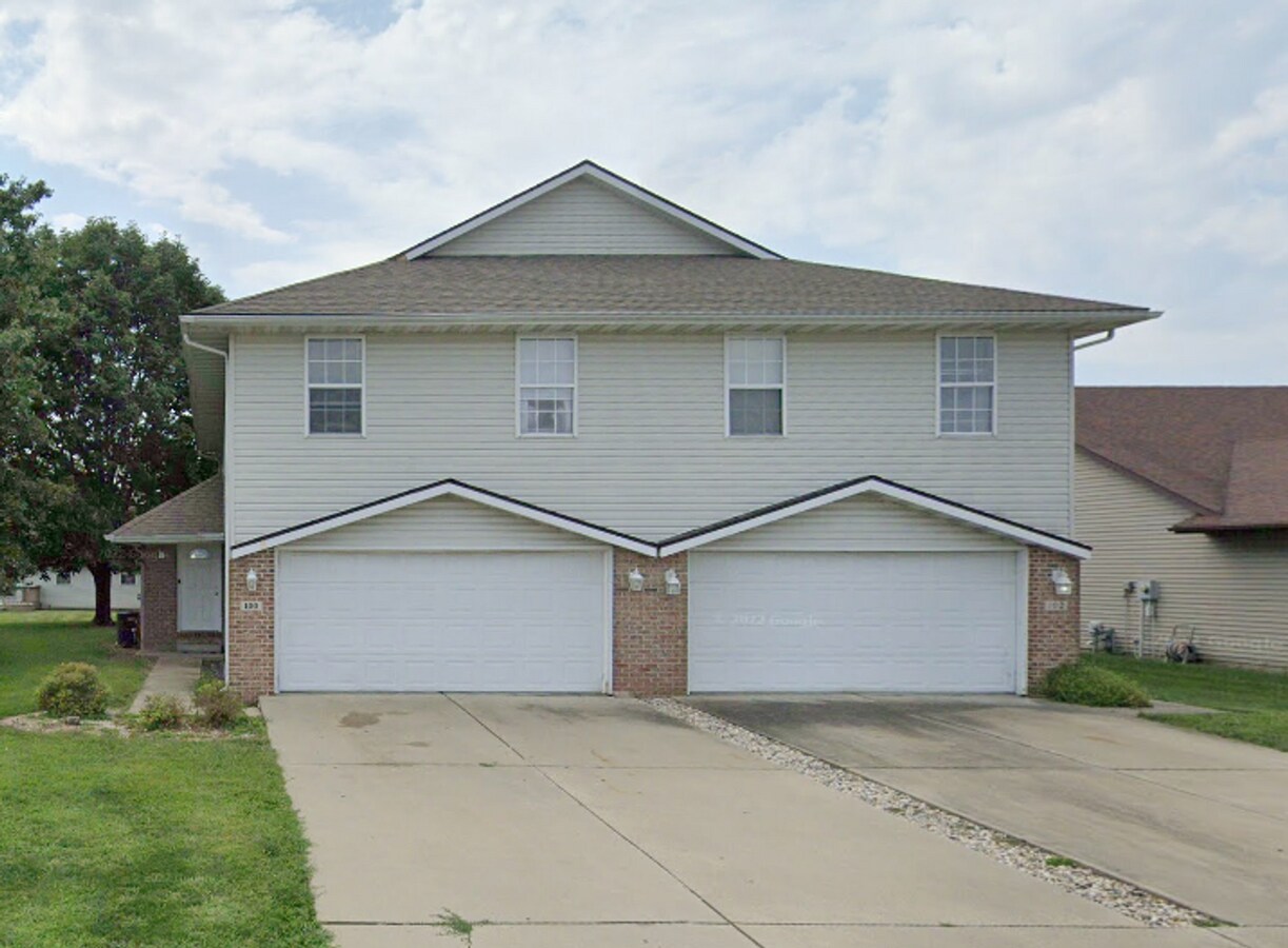 100-102 Eagle Ridge - 100-102 Eagle Ridge Apartment Unit 100