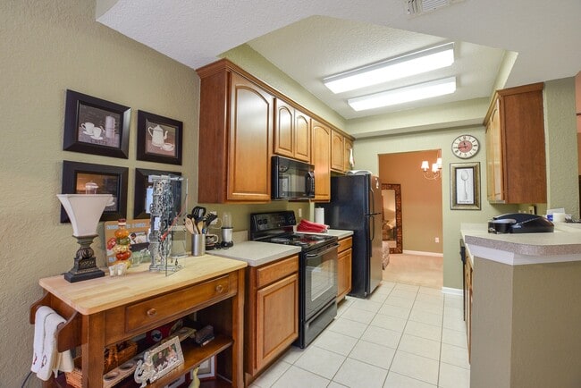 Photo - 5030 Maxon Terrace