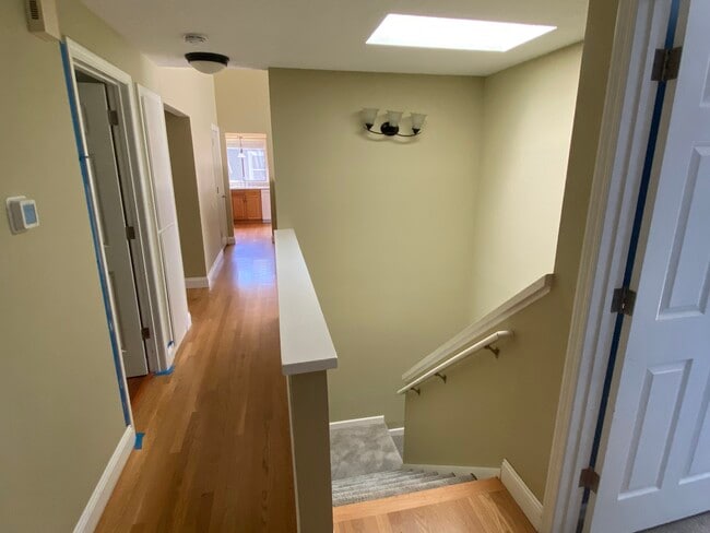 Building Photo - 9225 SW 2nd Ave Rental