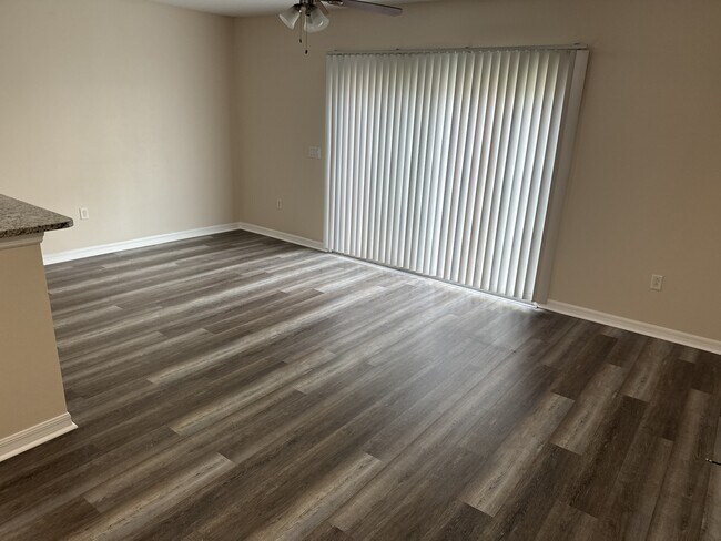 Photo - 7520 39th Terrace N