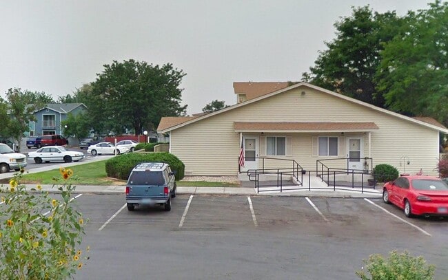 Photo - 1795 Auction Rd Unidad #1795