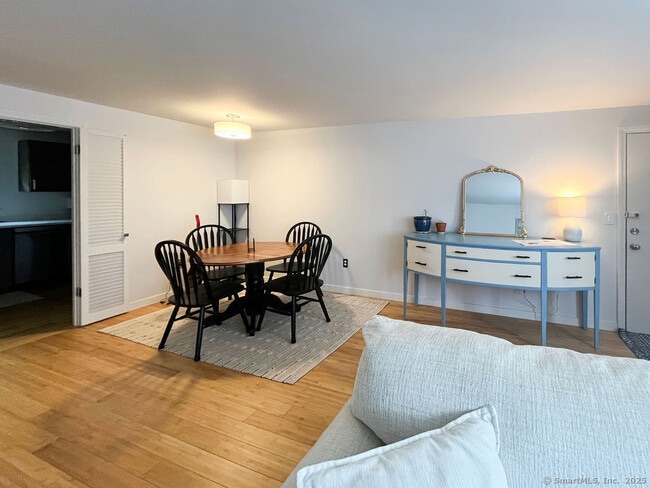 Photo - 6 Grandview Dr Unit 27C