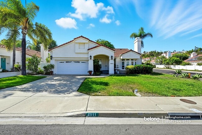 4911 Amador Dr