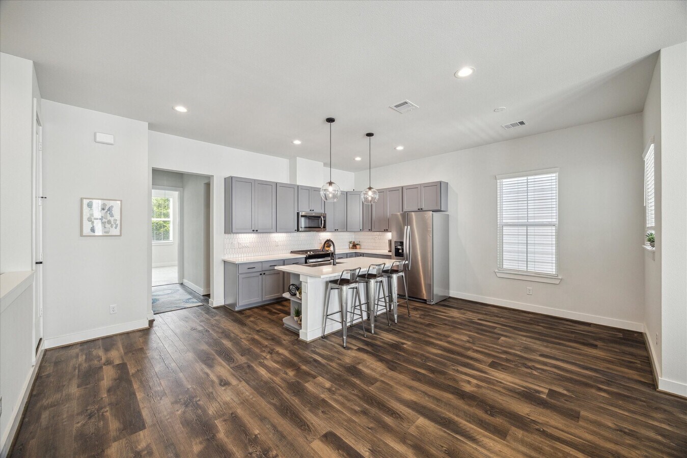 Photo - 5723 White Magnolia St.