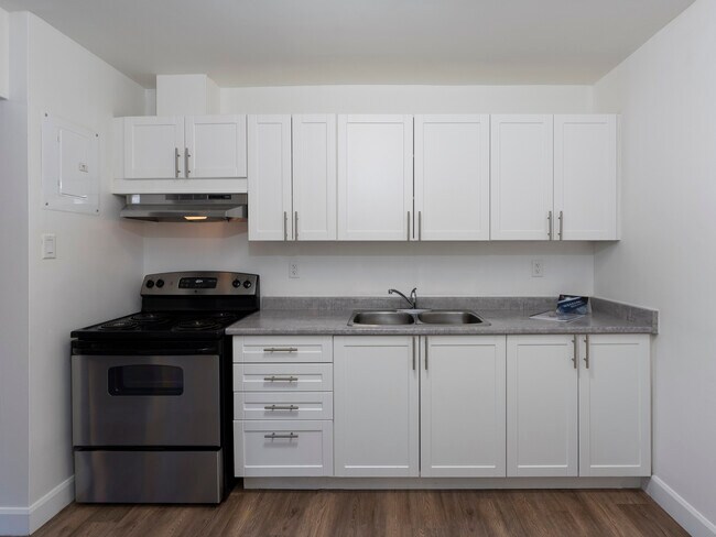 Photo - Claire Oak Apartments