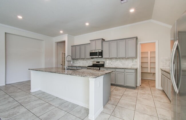 Photo - 1011 Veer Dr