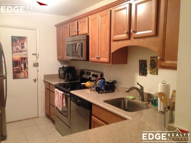 Photo - 804 Centre St Unidad 101