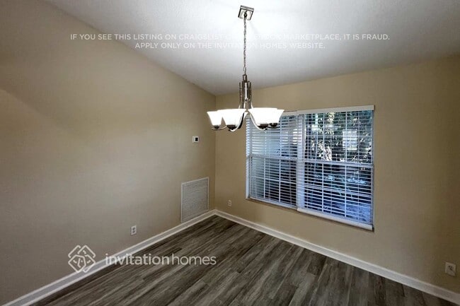 Photo - 3642 SW Darwin Blvd