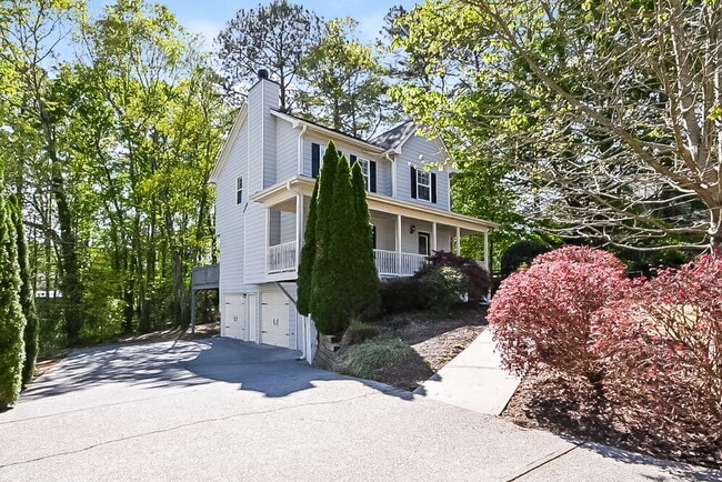 Photo - 420 Wood Chase Ln