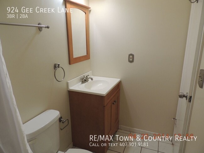 Photo - 924 Gee Creek Ln