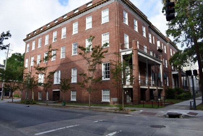 105 W Oglethorpe Ave Unit 406