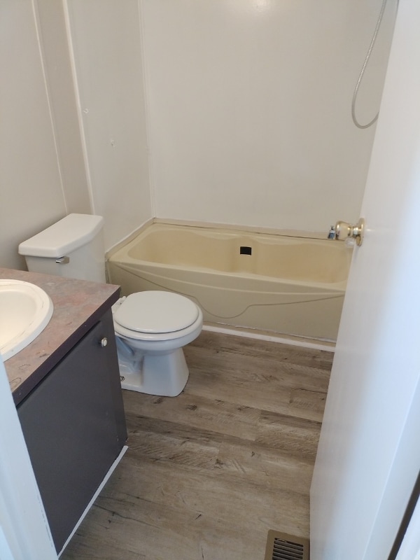 Photo - 104 Forest Creek Ln