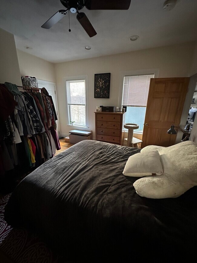 Photo - 10 Homer Sq Unit 1