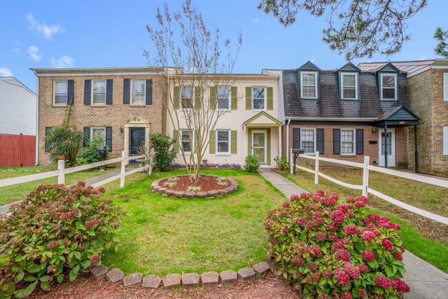 Photo - 5213 Clover Hill Dr