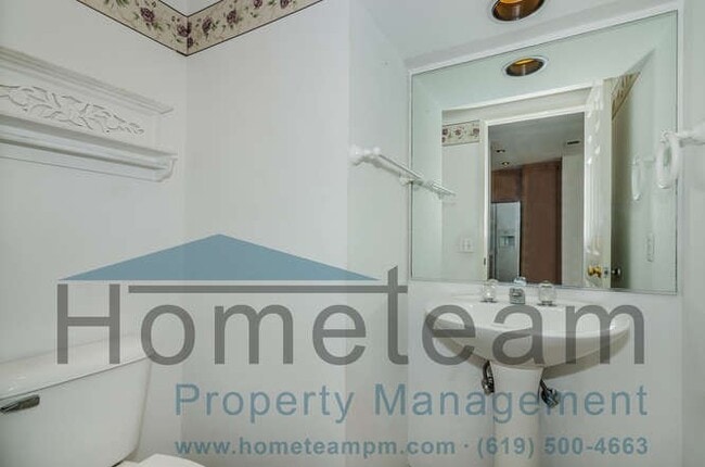 Building Photo - 2BR / 2.5 BA 1314 SQFT TOWNHOME RANCHO DEL...