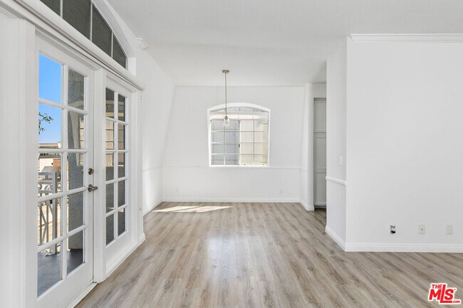 Photo - 9800 Vidor Dr Unidad 303