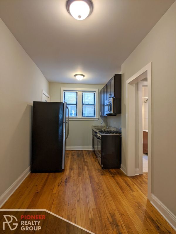 4034 N Ashland Ave Unit 4038-E1
