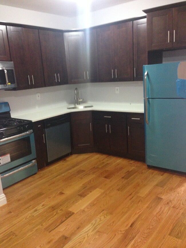 Photo - 632 Autumn Ave Unit 2 bedroom