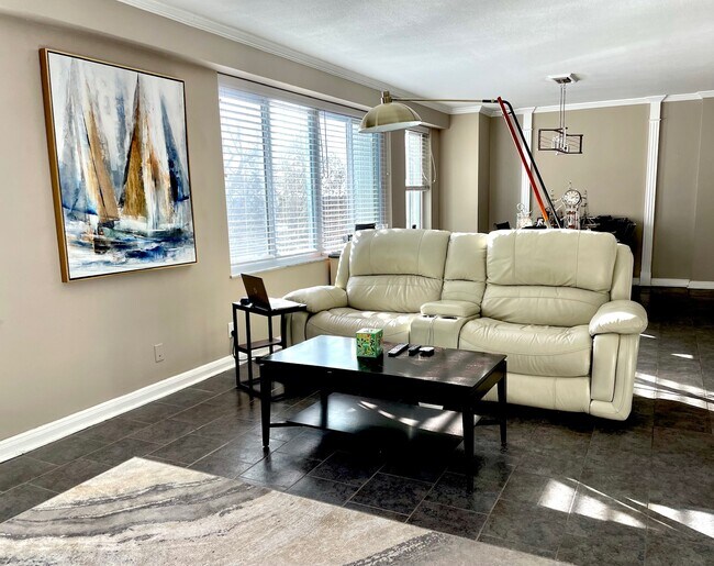 Photo - 900 S Hanley Rd Unit 5C