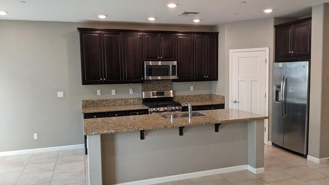 Photo - 6011 Terra Ln