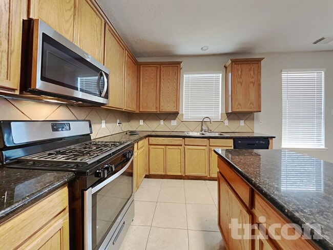 Photo - 21526 Lovis Way