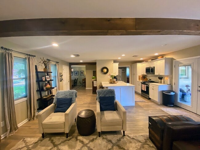 Photo - 4111 Hill Oak Dr