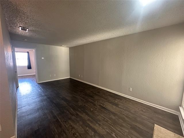 Photo - 4502 Gaston Ave Unit 119