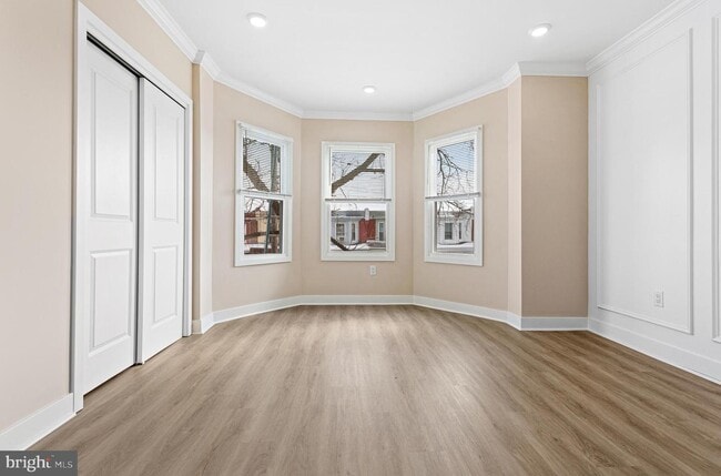 Photo - 806 S 56th St