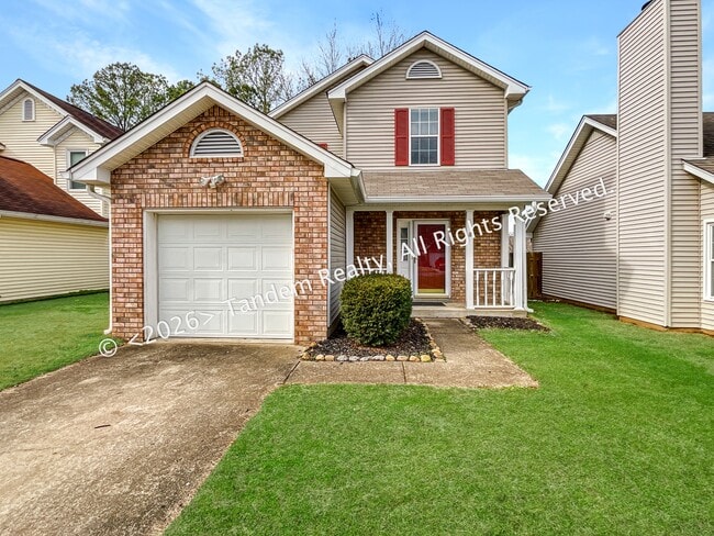 Building Photo - 512 Selsey Ct S