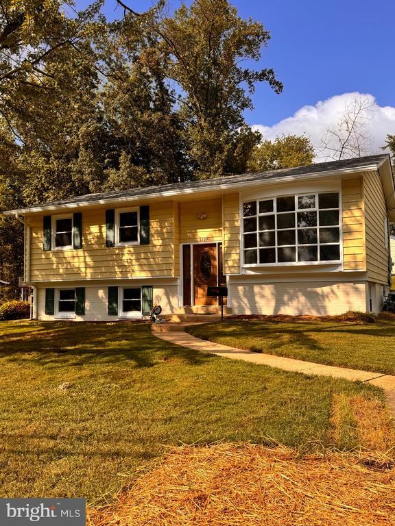 Photo - 6129 Greeley Blvd House